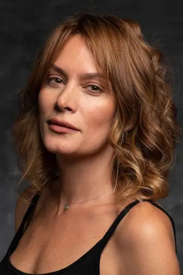 Zdjęcie Ebru Cündübeyoğlu #549268