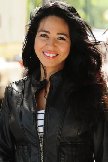 Zdjęcie Raquel Almazan