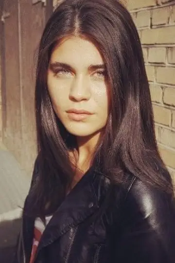 Zdjęcie Eleni Young #143640