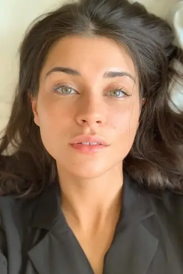 Zdjęcie Eleni Young #143641