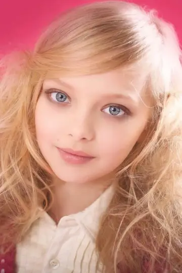 Zdjęcie Amiah Miller #28736