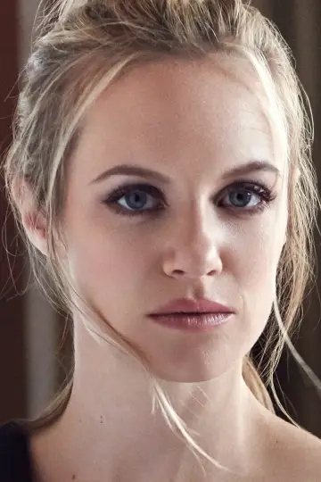 Zdjęcie Danielle Savre #113536