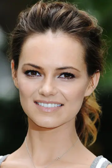 Zdjęcie  (Kara Tointon) #196044