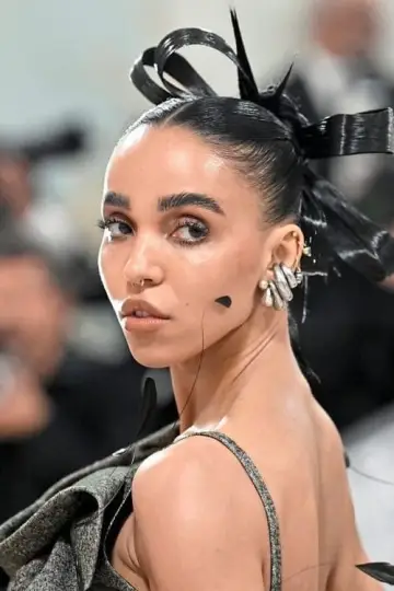 Zdjęcie FKA Twigs #106165