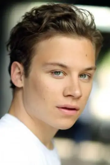 Zdjęcie Finn Cole #34585