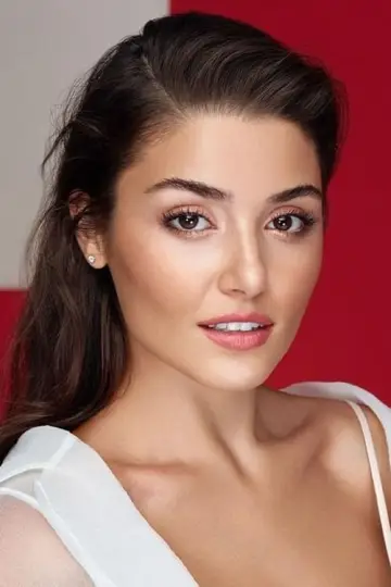 Zdjęcie  (Hande Erçel) #292769
