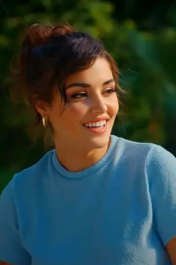 Zdjęcie  (Hande Erçel) #292770