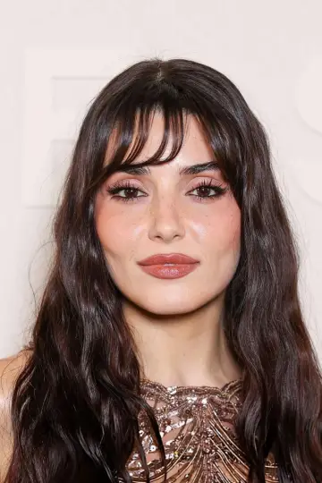 Zdjęcie  (Hande Erçel) #349097