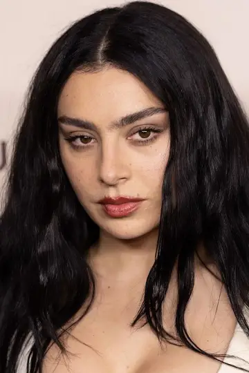 Zdjęcie Czarlotka X (Charli xcx) #327731