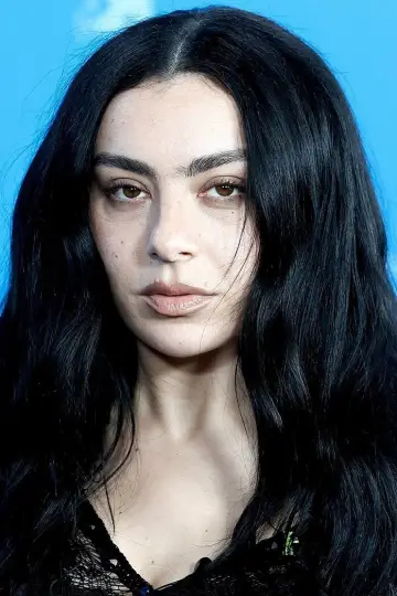 Zdjęcie Czarlotka X (Charli xcx) #400434