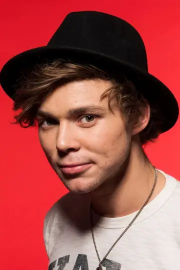 Zdjęcie Ashton Irwin #640727