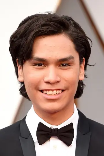 Zdjęcie Forrest Goodluck #9772