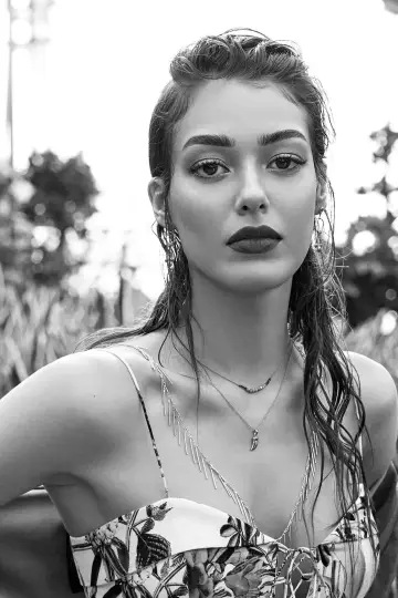 Zdjęcie Dilan Çiçek Deniz #132052