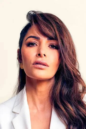 Zdjęcie Sara Szahi (Sarah Shahi) #10947