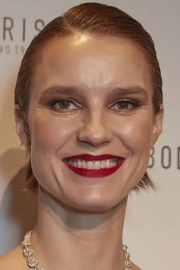 Zdjęcie Amanda Kolin (Amanda Collin) #333383