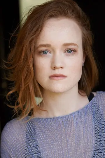Zdjęcie Liv Hewson #96107