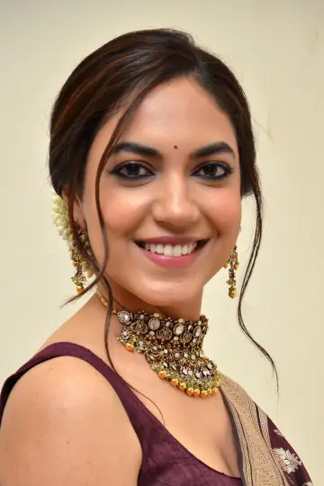 Zdjęcie  (Ritu Varma) #437032