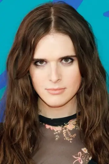 Zdjęcie Hari Nef (Hari Nef) #4607