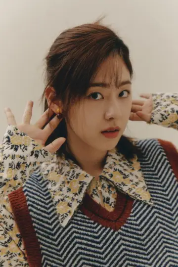 Zdjęcie  (Park Hye-su) #320292