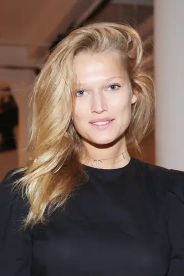 Zdjęcie Toni Garrn #23006