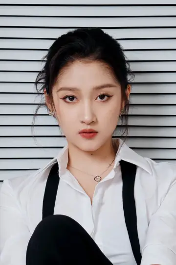Zdjęcie Guan Xiaotong #117938