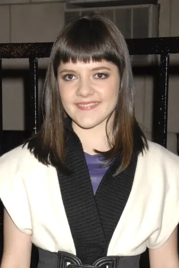 Zdjęcie Madeleine Martin #124653