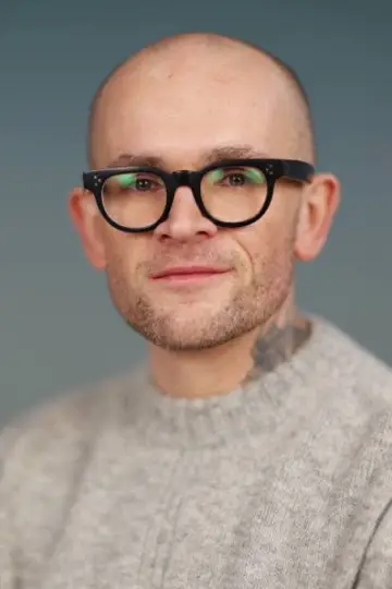 Zdjęcie Louis Paxton