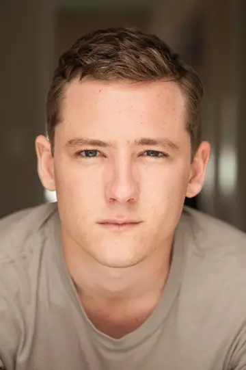Zdjęcie Lewis Pullman #7495