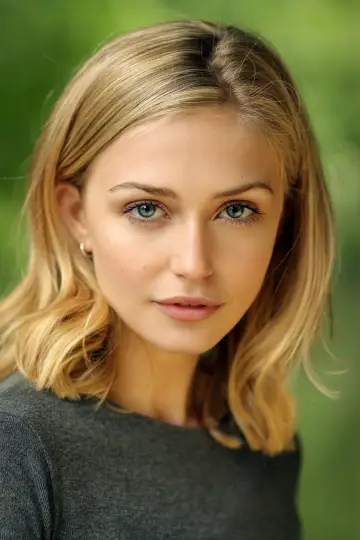 Zdjęcie Sophie Simnett #282764
