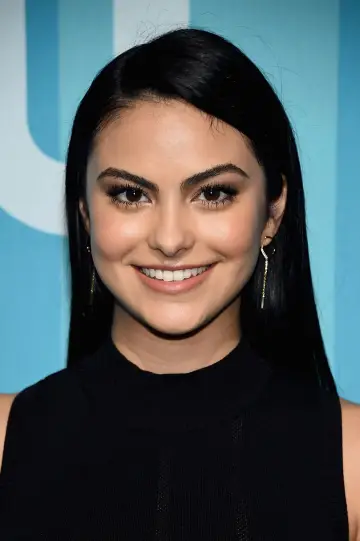 Zdjęcie Kamila Mendesz (Camila Mendes) #96754