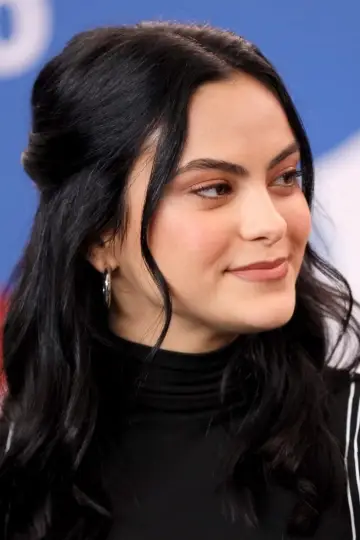 Zdjęcie Kamila Mendesz (Camila Mendes) #96763