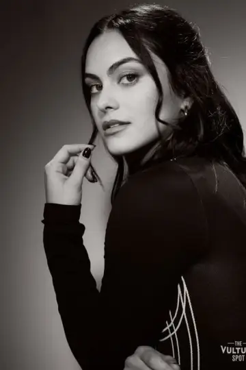 Zdjęcie Kamila Mendesz (Camila Mendes) #96764