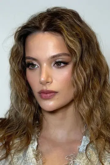 Zdjęcie  (Leyla Tanlar) #439406