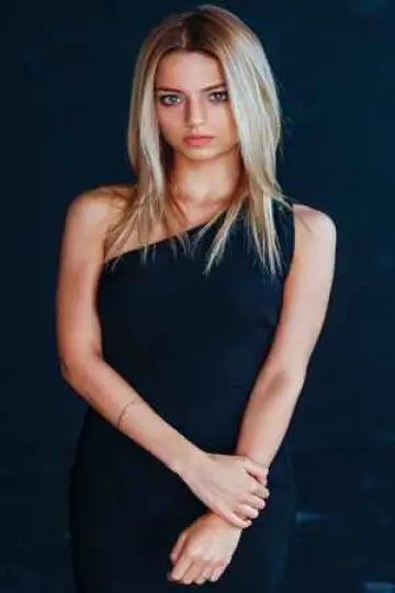 Zdjęcie  (Leyla Tanlar) #439408