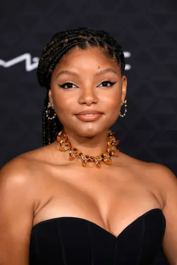 Zdjęcie Halle Bailey #8336
