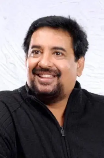 Zdjęcie Bennett Rathnayake