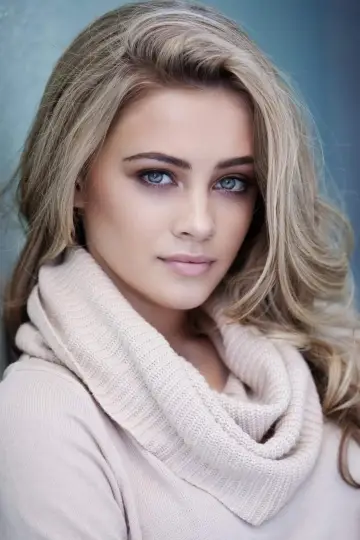 Zdjęcie Josephine Langford #6903
