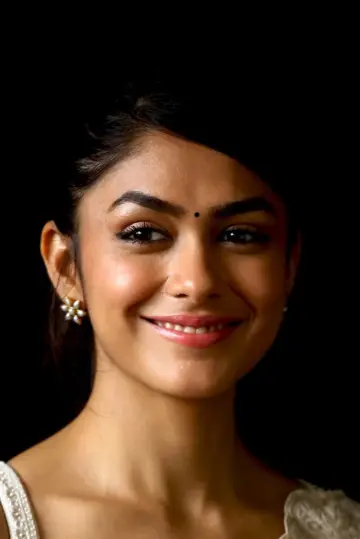 Zdjęcie Mrunal Takur (Mrunal Thakur) #254108