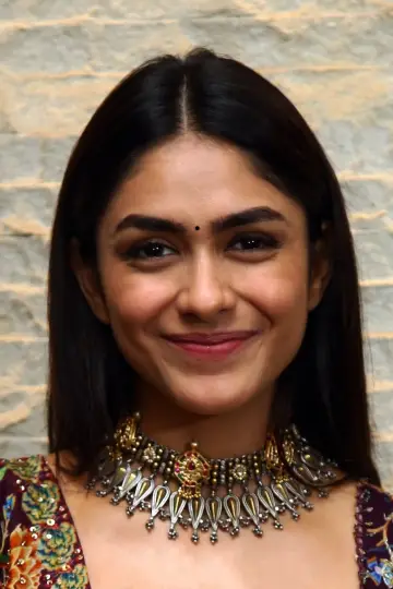 Zdjęcie Mrunal Takur (Mrunal Thakur) #254111