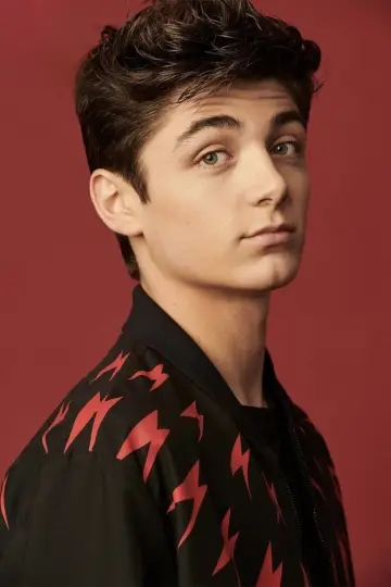 Zdjęcie Asher Angel #13486