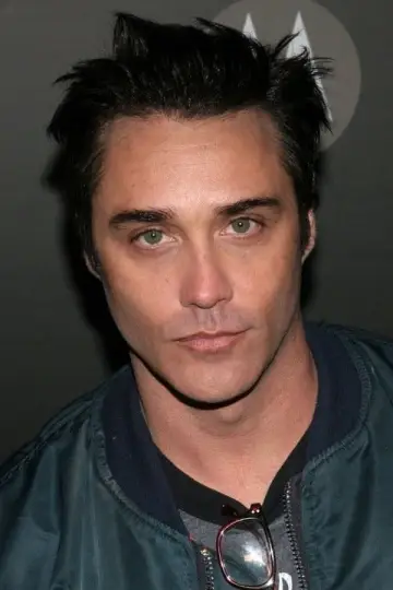 Zdjęcie  (Vincent Young) #150253