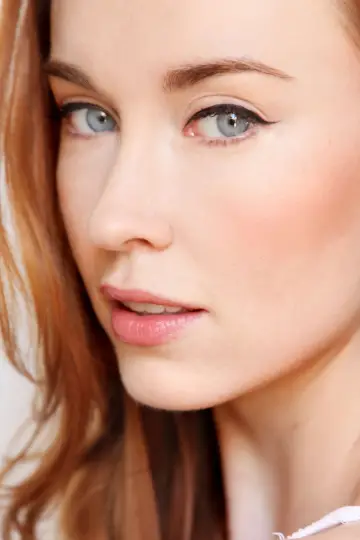 Zdjęcie  (Elyse Levesque) #208250