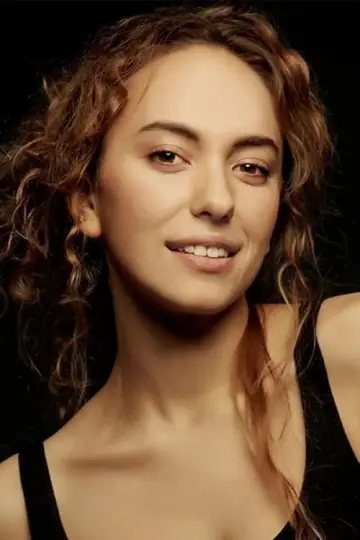 Zdjęcie Duygu Sarişin #132056