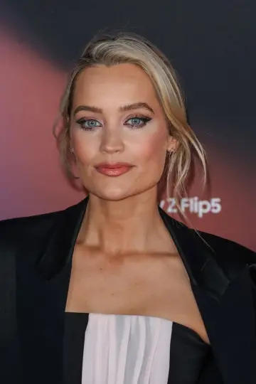 Zdjęcie  (Laura Whitmore) #194159