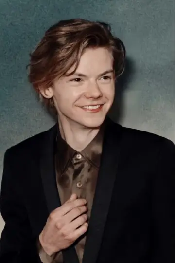Zdjęcie Thomas Brodie-Sangster #11543