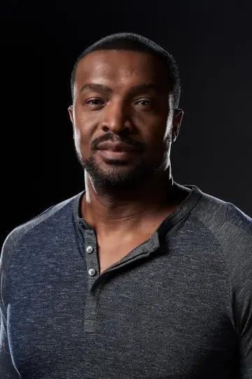Zdjęcie Roger Cross #14337