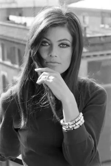Zdjęcie  (Marisa Mell) #258296