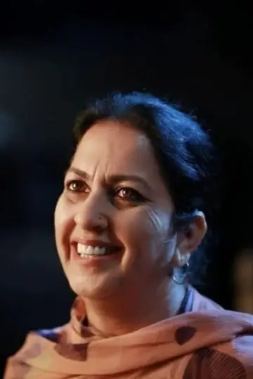 Zdjęcie Rupinder Rupi – Rupinder Rupi #266357