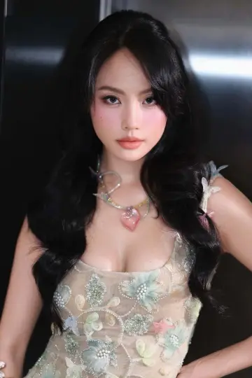 Zdjęcie Rima Thanh Vy #404711