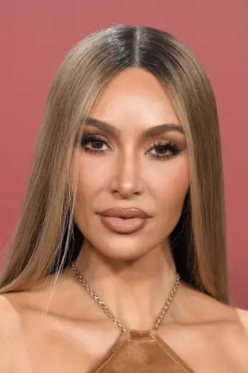 Zdjęcie Kim Kardashian → Kim Kardashian (Kim Kardashian) #326417